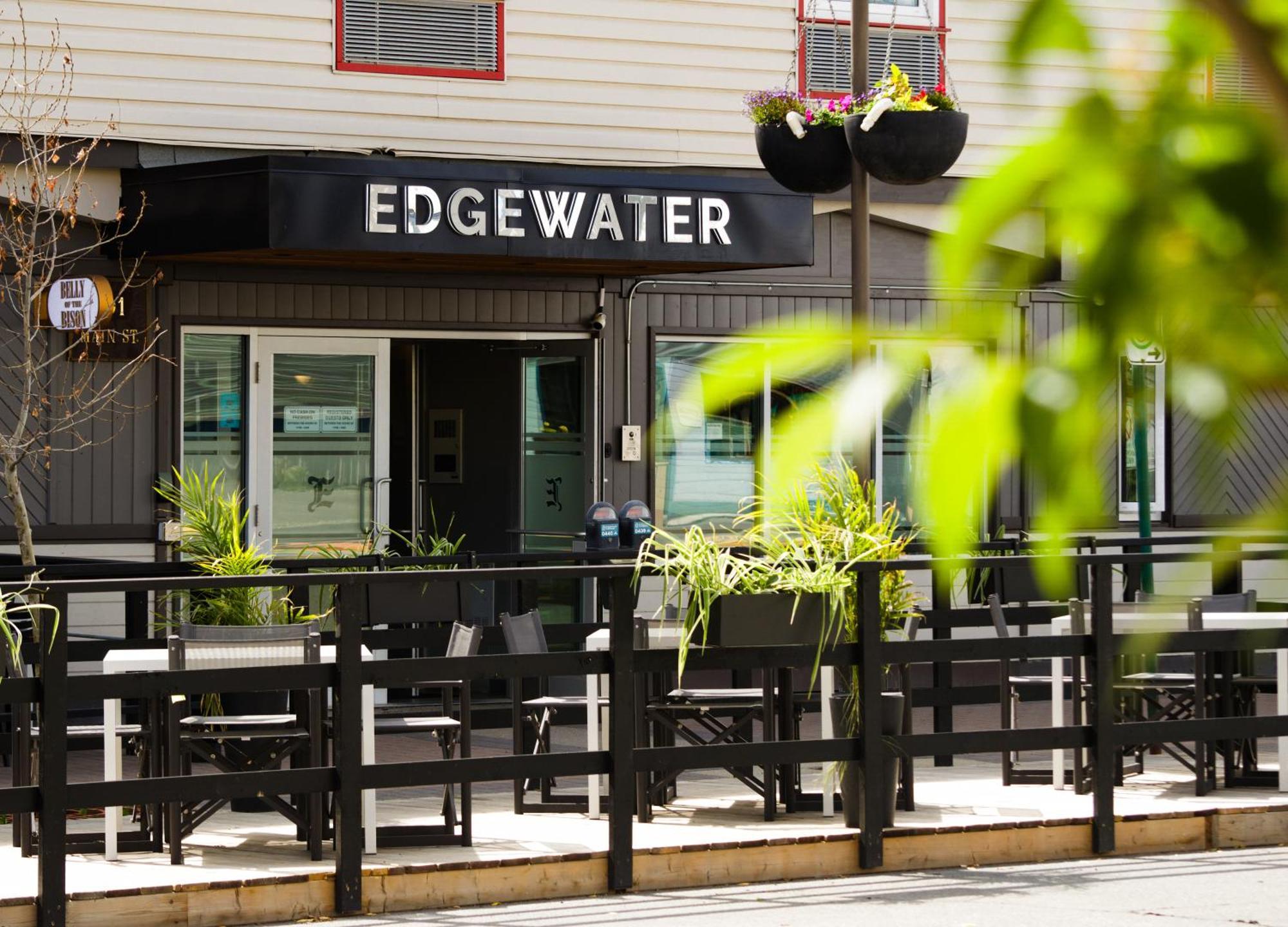 Edgewater Hotel Whitehorse Luaran gambar